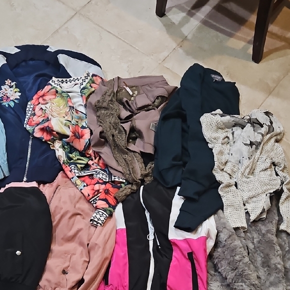 New Look Women's Sweater Collection - Multicolor - Picture 1 of 9